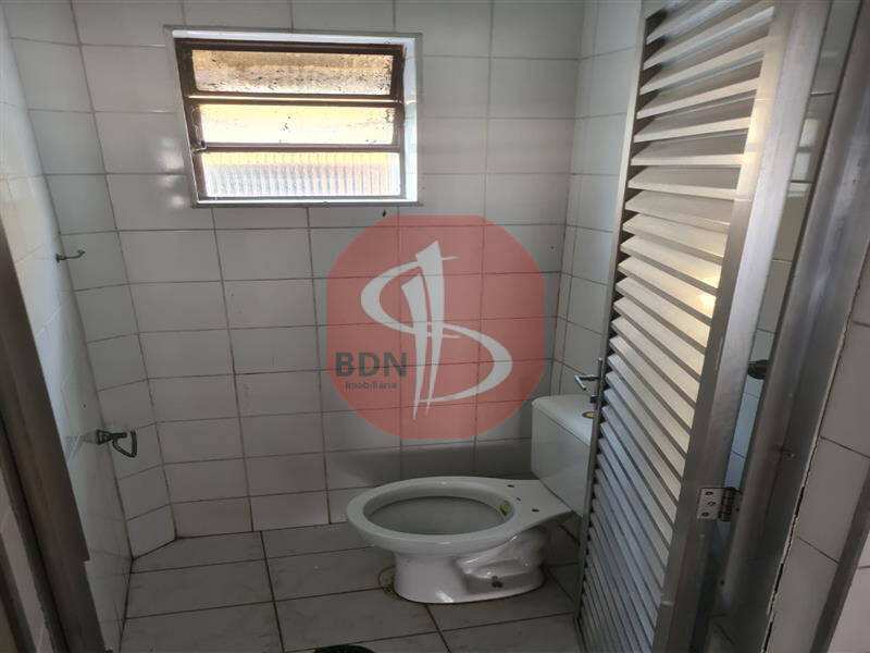 Sobrado à venda com 3 quartos, 197m² - Foto 13