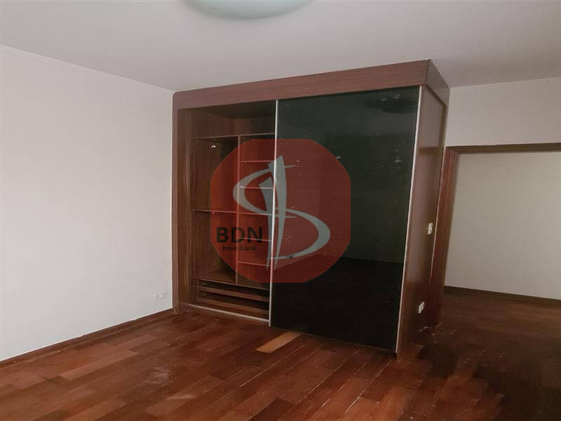 Sobrado à venda com 3 quartos, 197m² - Foto 32