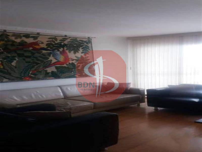 Apartamento à venda com 3 quartos, 119m² - Foto 26