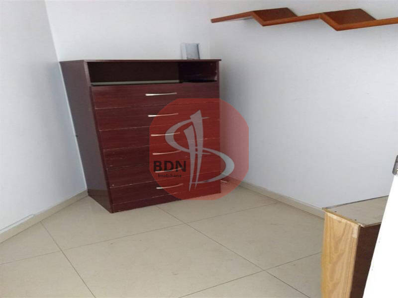 Apartamento para alugar com 3 quartos, 98m² - Foto 11