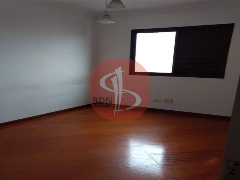 Apartamento para alugar com 3 quartos, 98m² - Foto 9