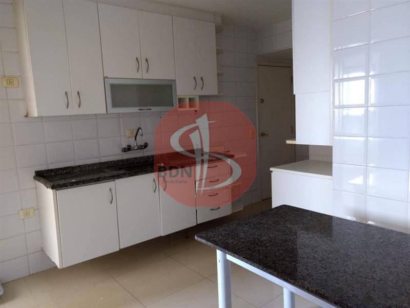 Apartamento para alugar com 3 quartos, 98m² - Foto 4