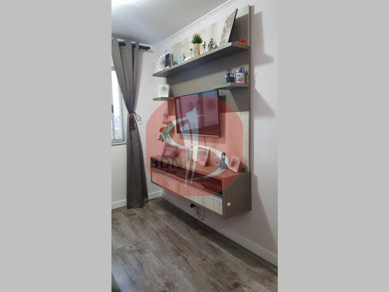 Apartamento à venda com 2 quartos, 46m² - Foto 2