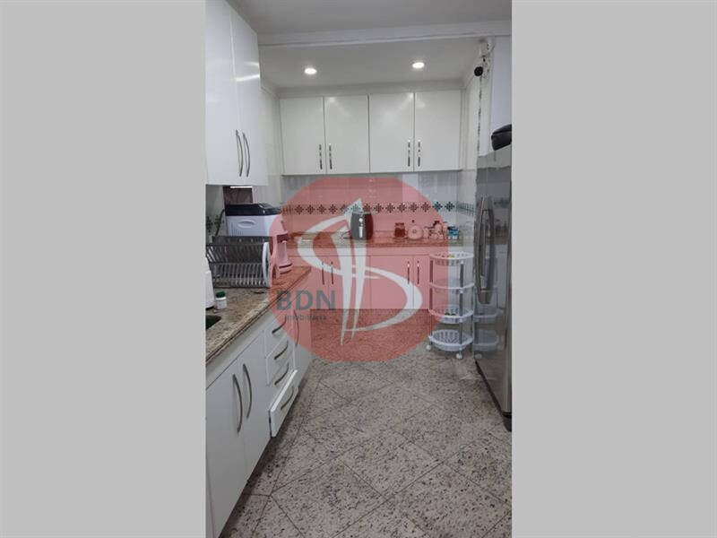 Apartamento à venda com 4 quartos, 148m² - Foto 14