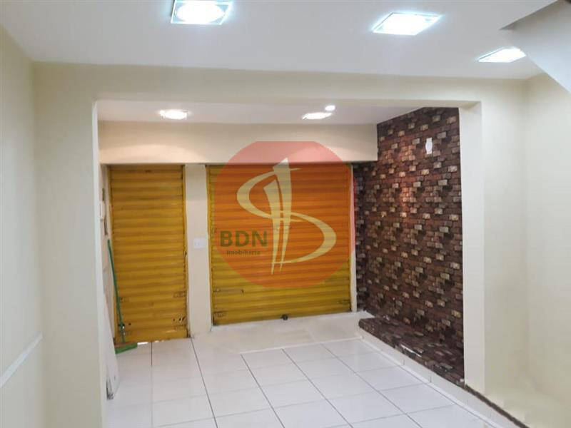 Prédio Inteiro para alugar, 80m² - Foto 2