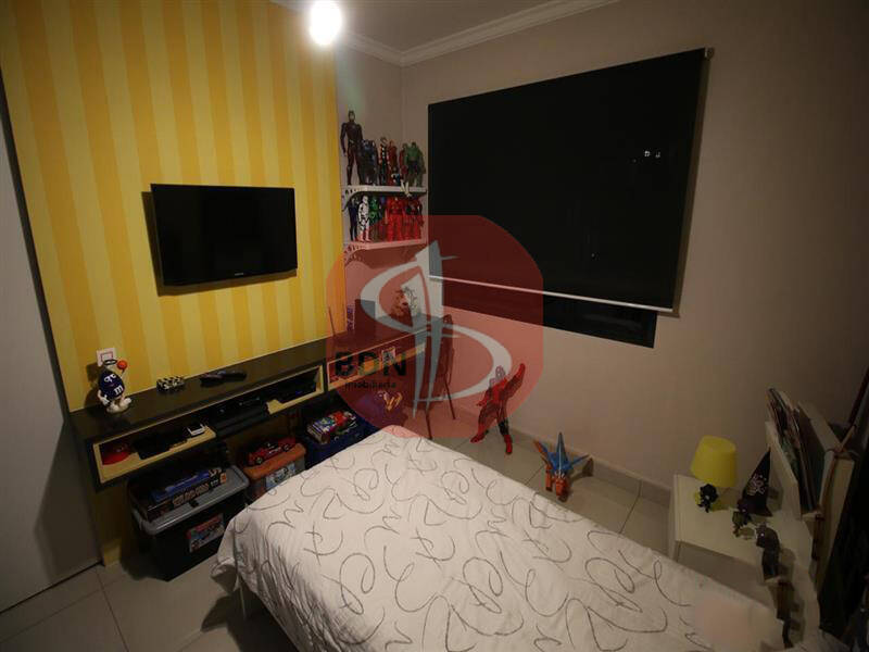 Apartamento à venda com 4 quartos, 220m² - Foto 15