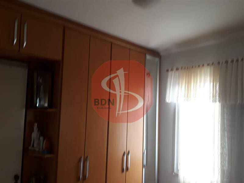 Apartamento à venda com 2 quartos, 62m² - Foto 11