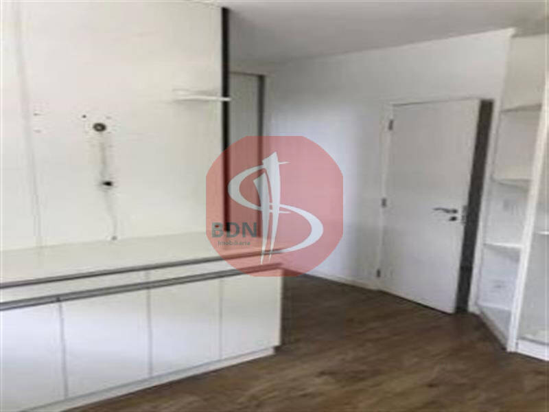 Apartamento à venda com 3 quartos, 192m² - Foto 9