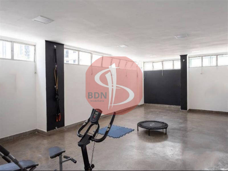 Apartamento para alugar com 2 quartos, 70m² - Foto 10