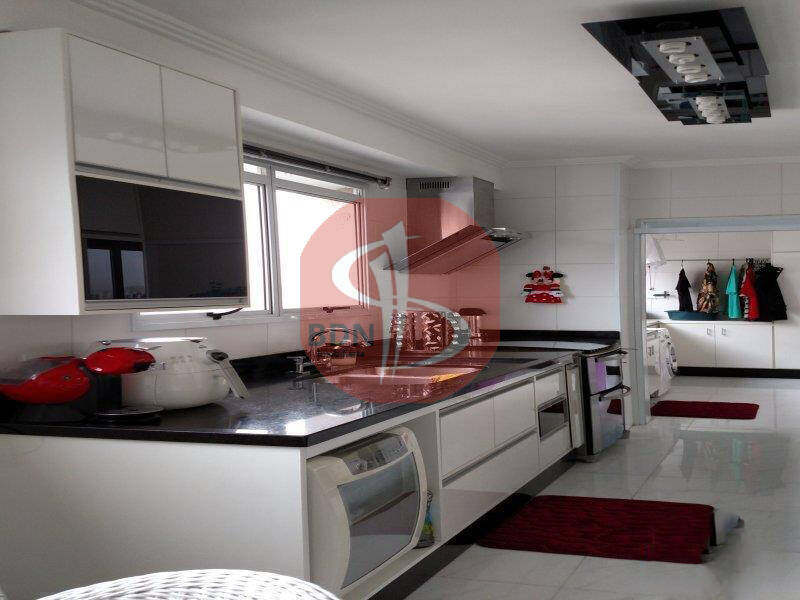 Apartamento para alugar com 3 quartos, 192m² - Foto 10