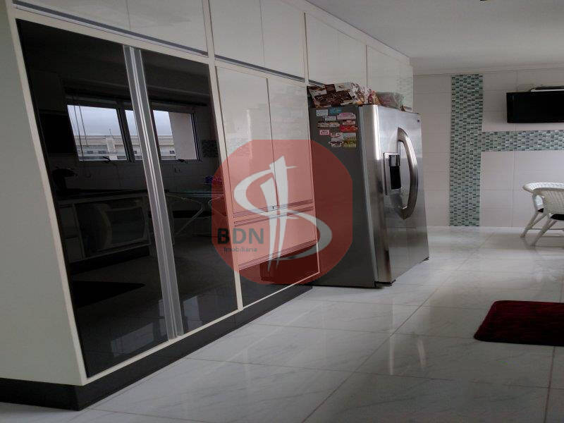 Apartamento para alugar com 3 quartos, 192m² - Foto 9