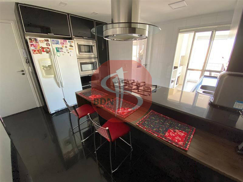 Apartamento à venda com 4 quartos, 126m² - Foto 12