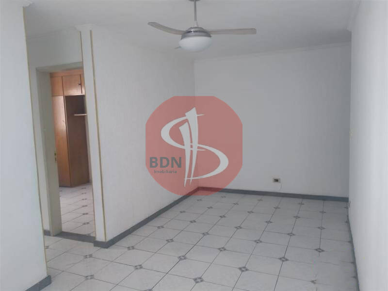 Apartamento à venda com 2 quartos, 62m² - Foto 18