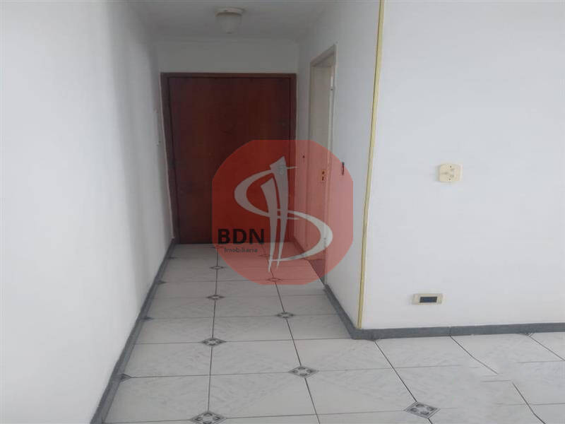 Apartamento à venda com 2 quartos, 62m² - Foto 16