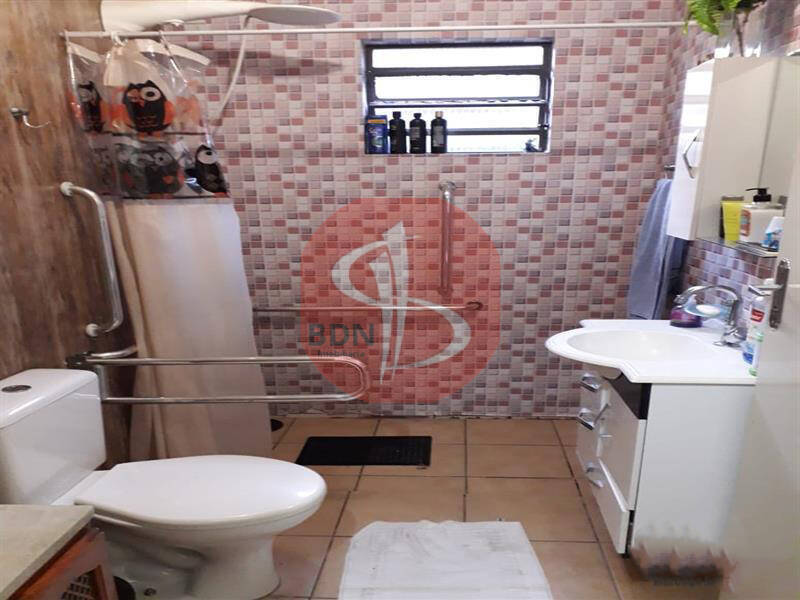 Sobrado à venda com 3 quartos, 240m² - Foto 5