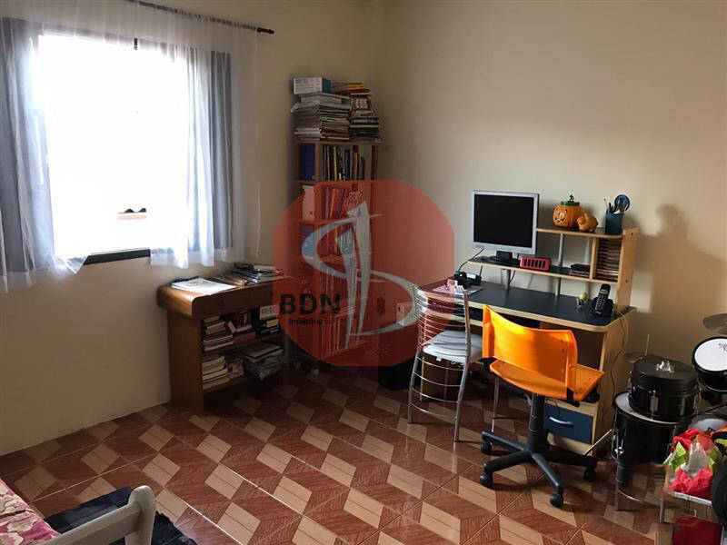 Sobrado à venda com 3 quartos, 240m² - Foto 8