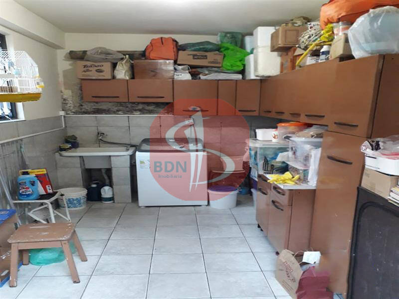 Sobrado à venda com 3 quartos, 240m² - Foto 13