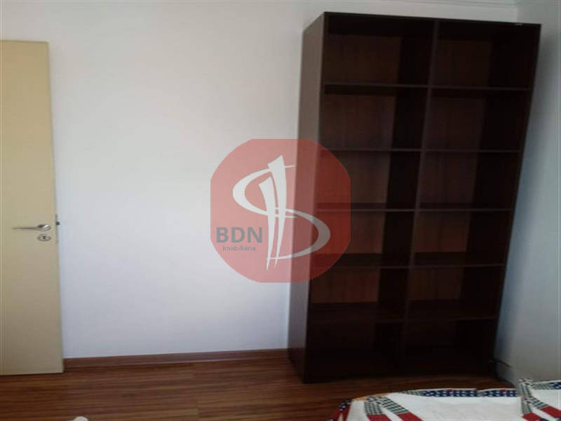 Apartamento à venda com 2 quartos, 85m² - Foto 4