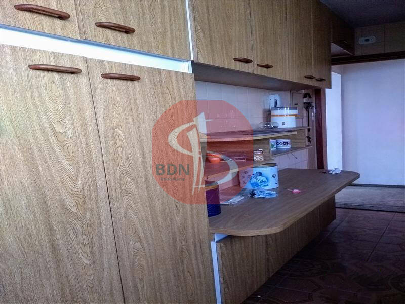 Apartamento à venda com 3 quartos, 75m² - Foto 7