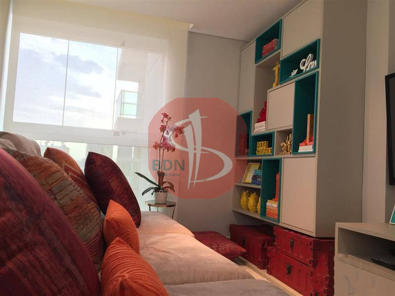 Apartamento à venda com 3 quartos, 264m² - Foto 5