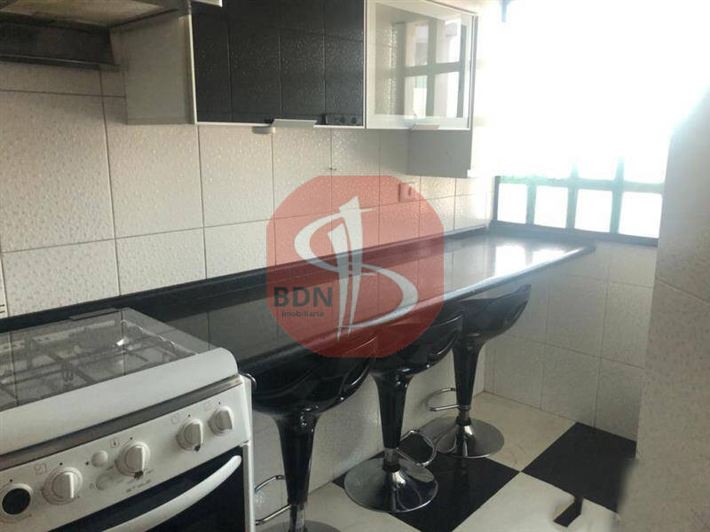 Apartamento à venda com 3 quartos, 167m² - Foto 18