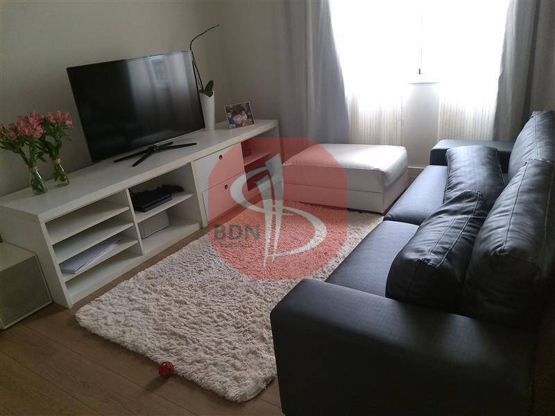 Apartamento à venda com 3 quartos, 204m² - Foto 4