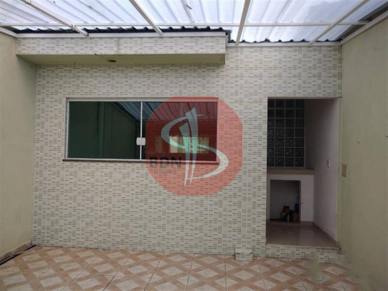 Sobrado à venda com 3 quartos, 110m² - Foto 1