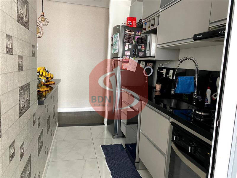 Apartamento à venda com 3 quartos, 83m² - Foto 5