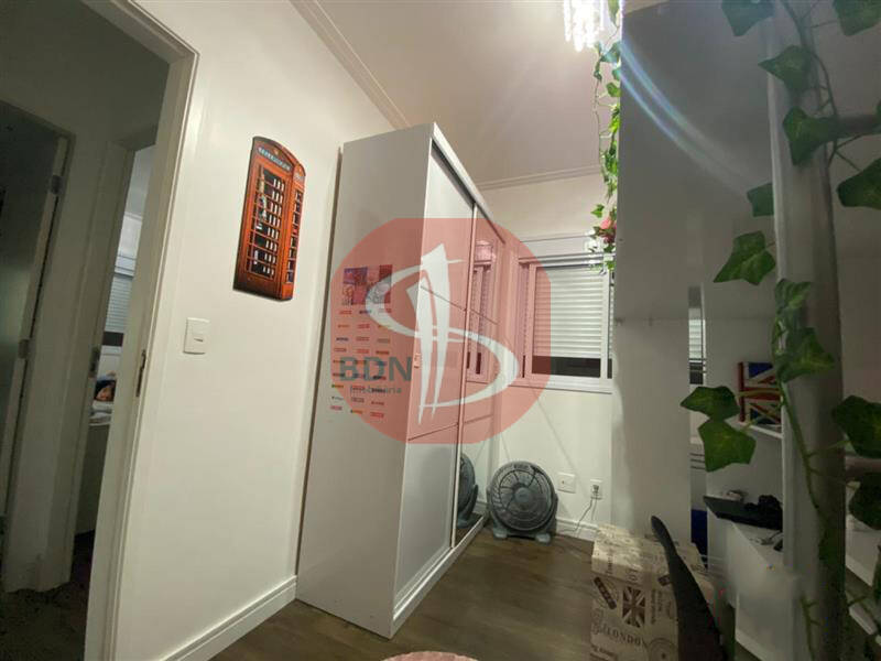 Apartamento à venda com 3 quartos, 83m² - Foto 8