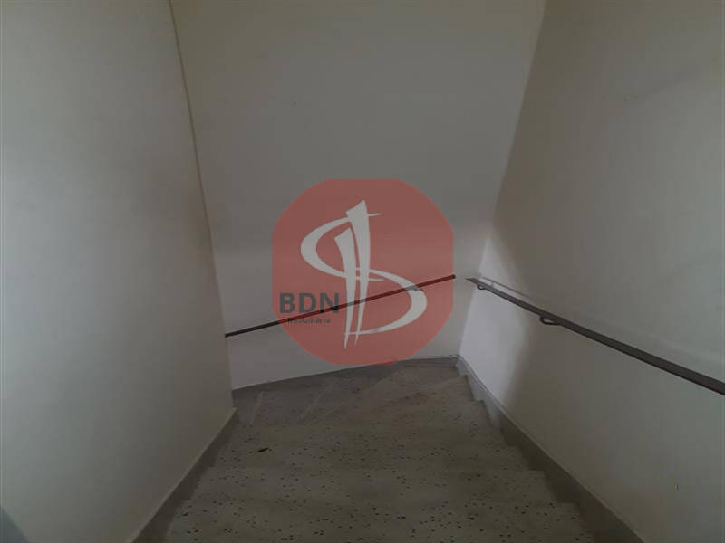 Sobrado à venda com 2 quartos, 200m² - Foto 5