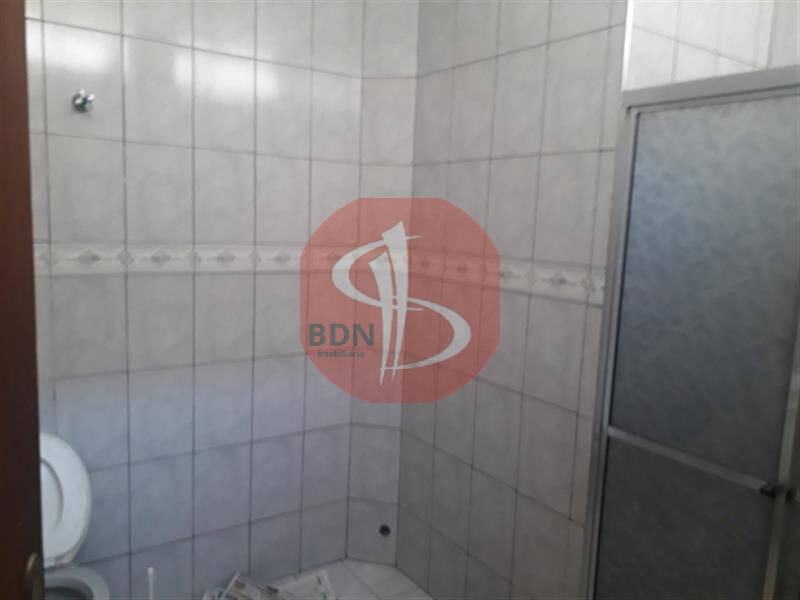 Sobrado à venda com 2 quartos, 200m² - Foto 15