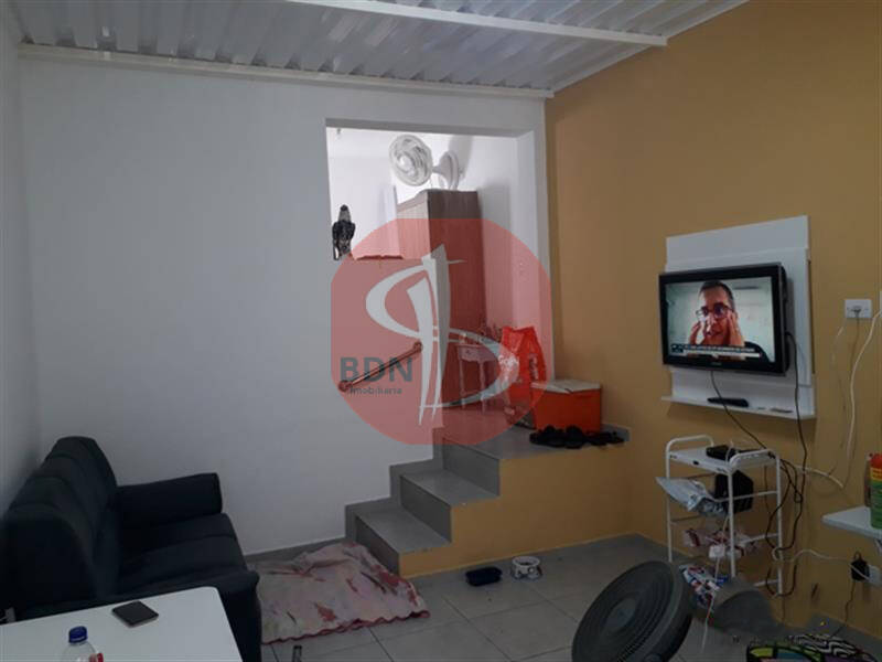 Sobrado à venda com 2 quartos, 200m² - Foto 24