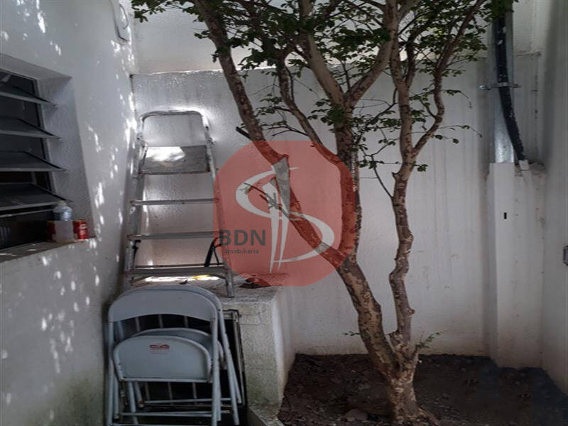 Sobrado à venda com 2 quartos, 200m² - Foto 36