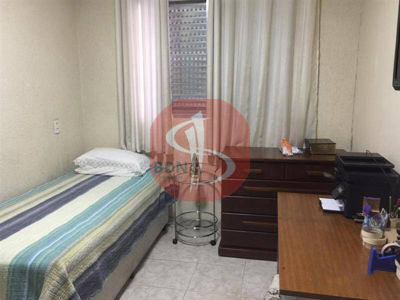 Casa à venda com 2 quartos, 192m² - Foto 10