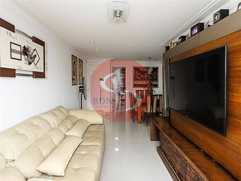 Apartamento à venda com 3 quartos, 113m² - Foto 3