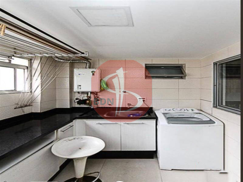 Apartamento à venda com 3 quartos, 113m² - Foto 17