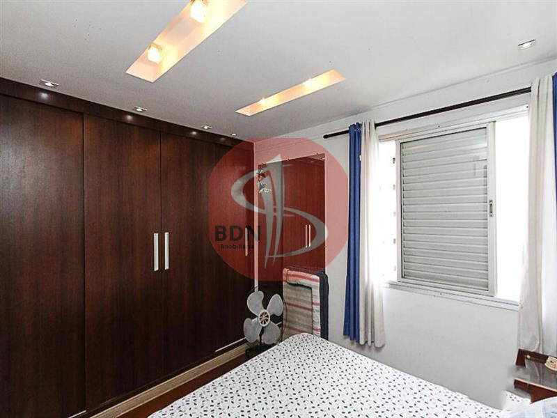 Apartamento à venda com 3 quartos, 113m² - Foto 18