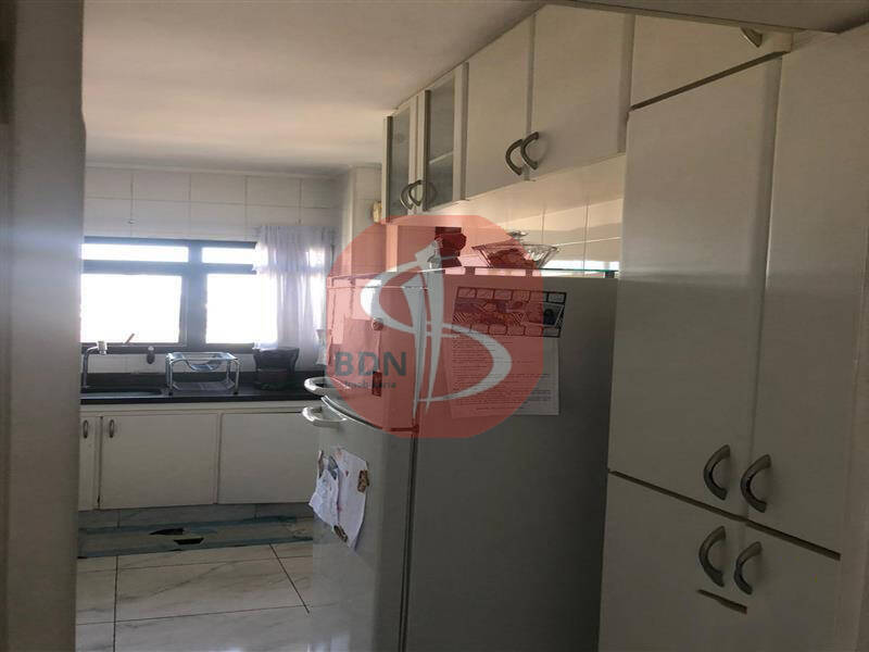 Apartamento à venda com 4 quartos, 160m² - Foto 7