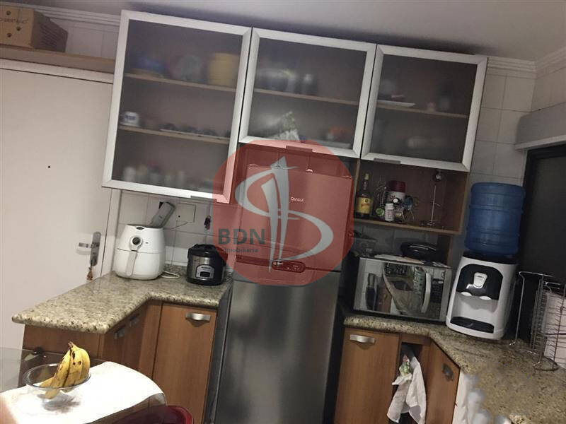 Apartamento à venda com 3 quartos, 86m² - Foto 4