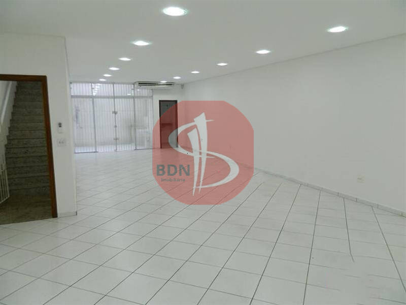 Prédio Inteiro para alugar, 330m² - Foto 1