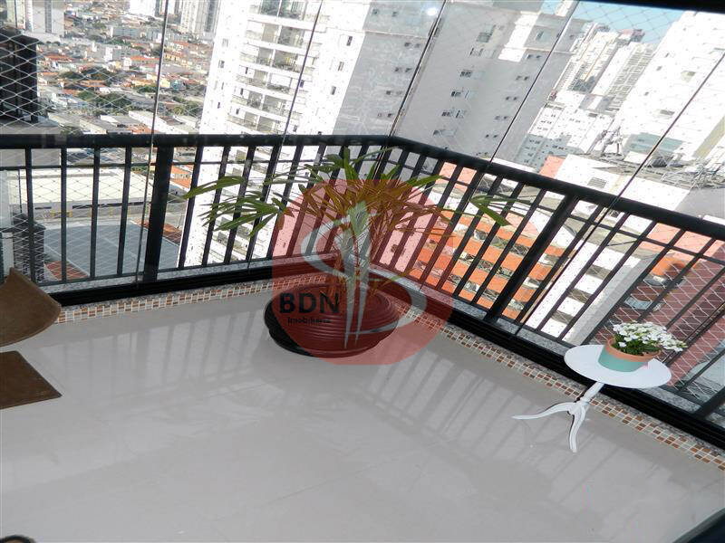 Apartamento à venda com 2 quartos, 70m² - Foto 4