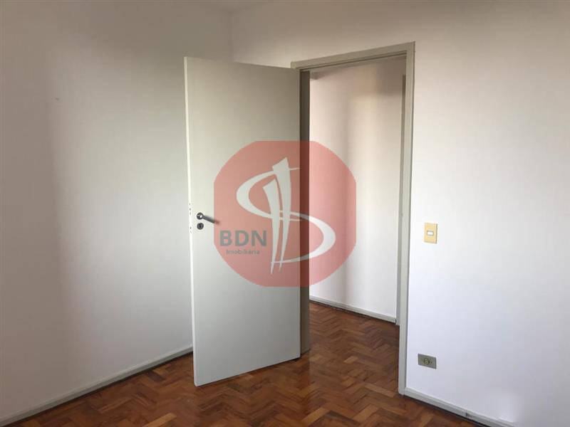 Apartamento para alugar com 2 quartos, 90m² - Foto 12