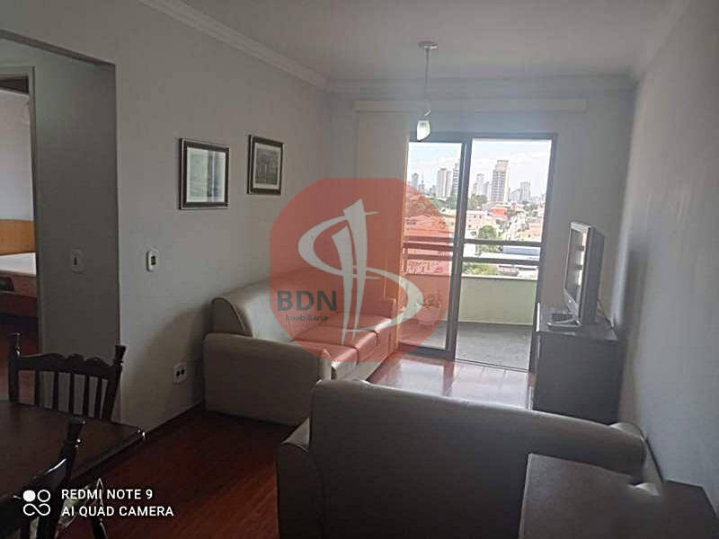 Apartamento à venda com 2 quartos, 64m² - Foto 1