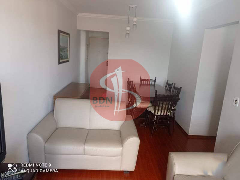 Apartamento à venda com 2 quartos, 64m² - Foto 4