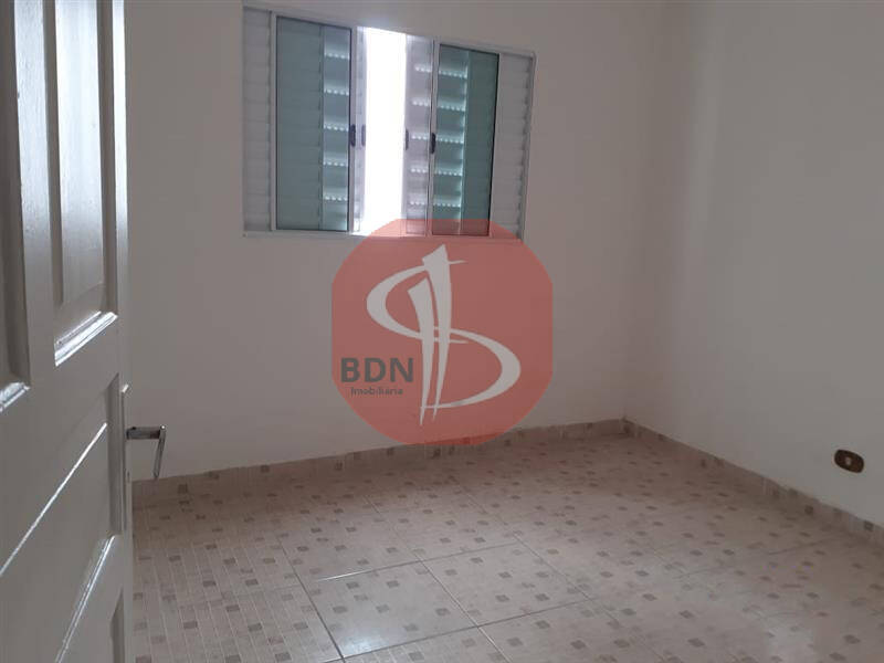 Sobrado à venda com 2 quartos, 80m² - Foto 4