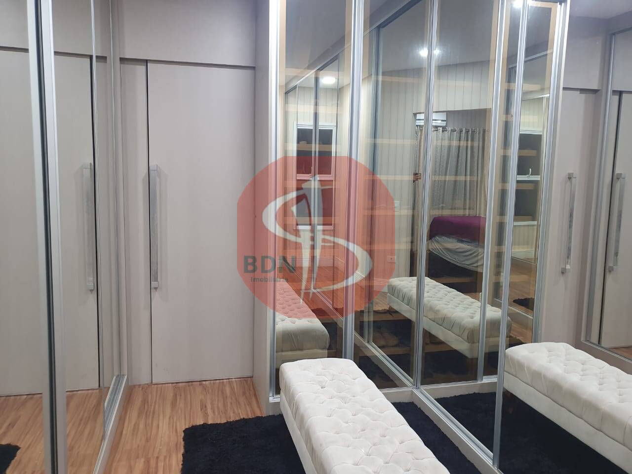 Casa à venda com 3 quartos, 300m² - Foto 15