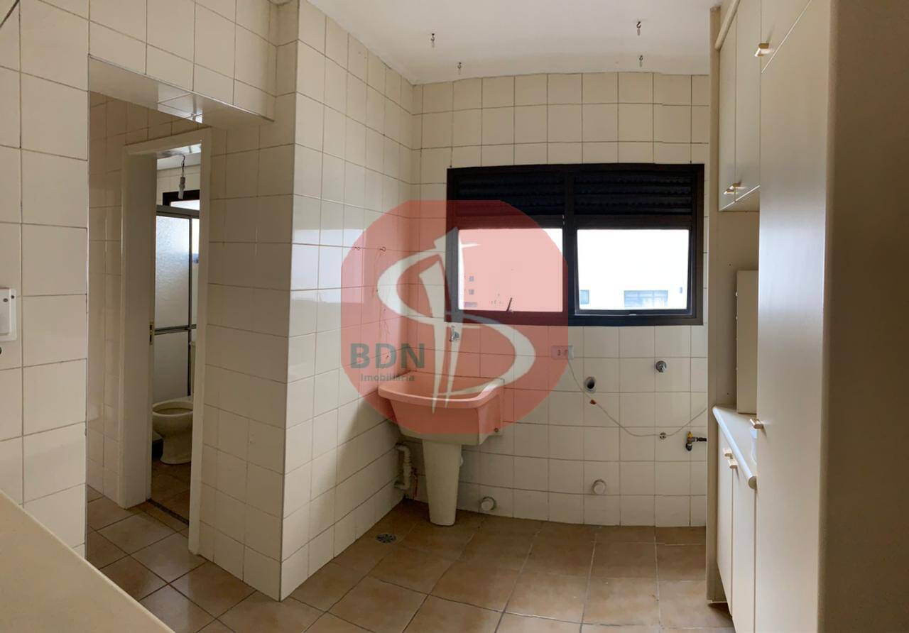 Apartamento à venda com 4 quartos, 200m² - Foto 21