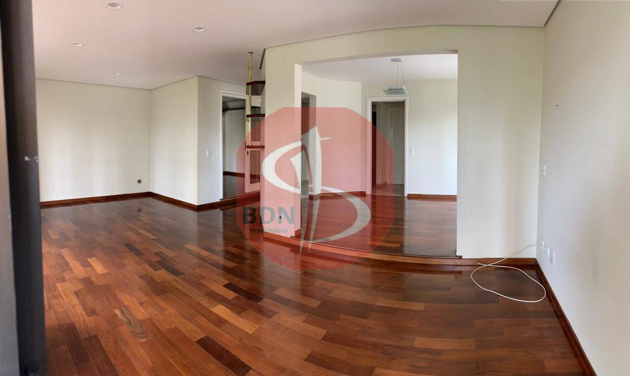 Apartamento à venda com 4 quartos, 200m² - Foto 3