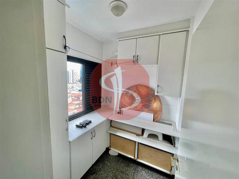 Apartamento para alugar com 4 quartos, 138m² - Foto 15