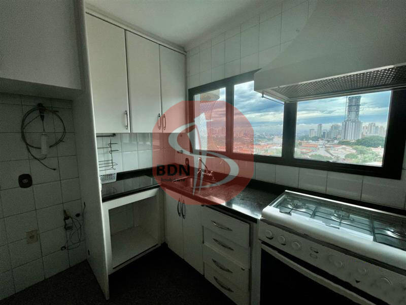 Apartamento para alugar com 4 quartos, 138m² - Foto 10